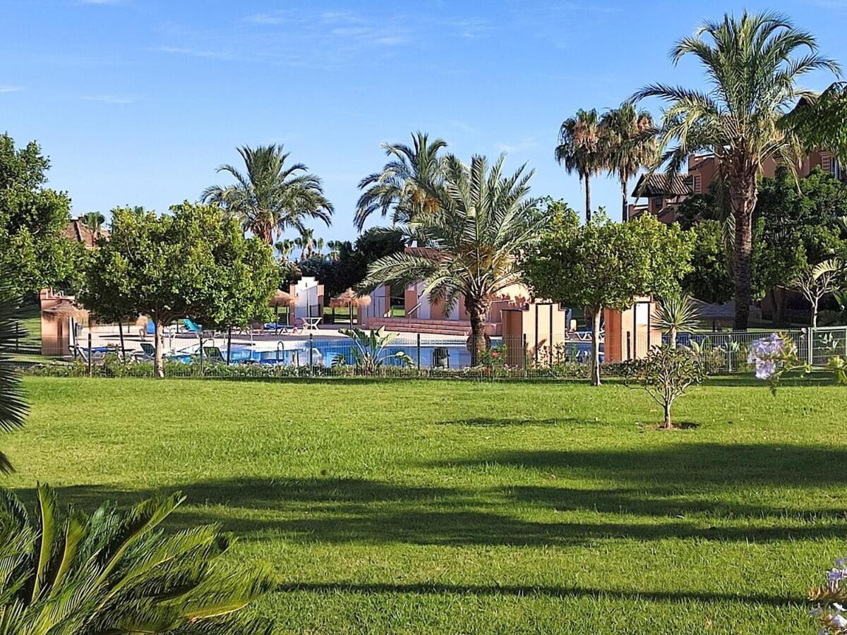 Casares Del Sol Apartment Luaran gambar